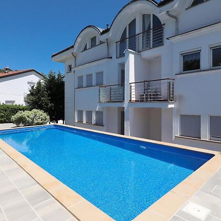 Sea View Apartment In Ičići Exterior foto